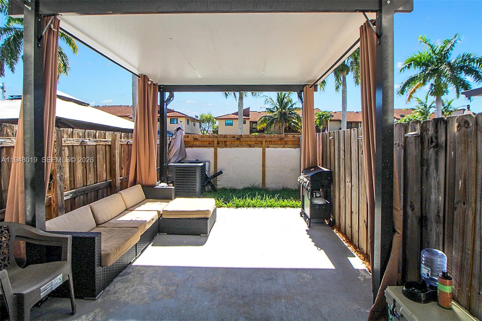 MILLER DREAM TOWNHOMES CO - Residential