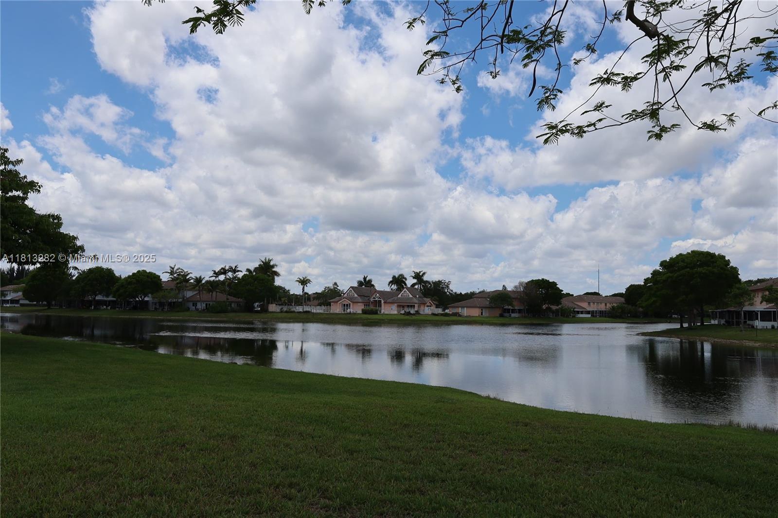 CHAPEL TRAIL II - Residential