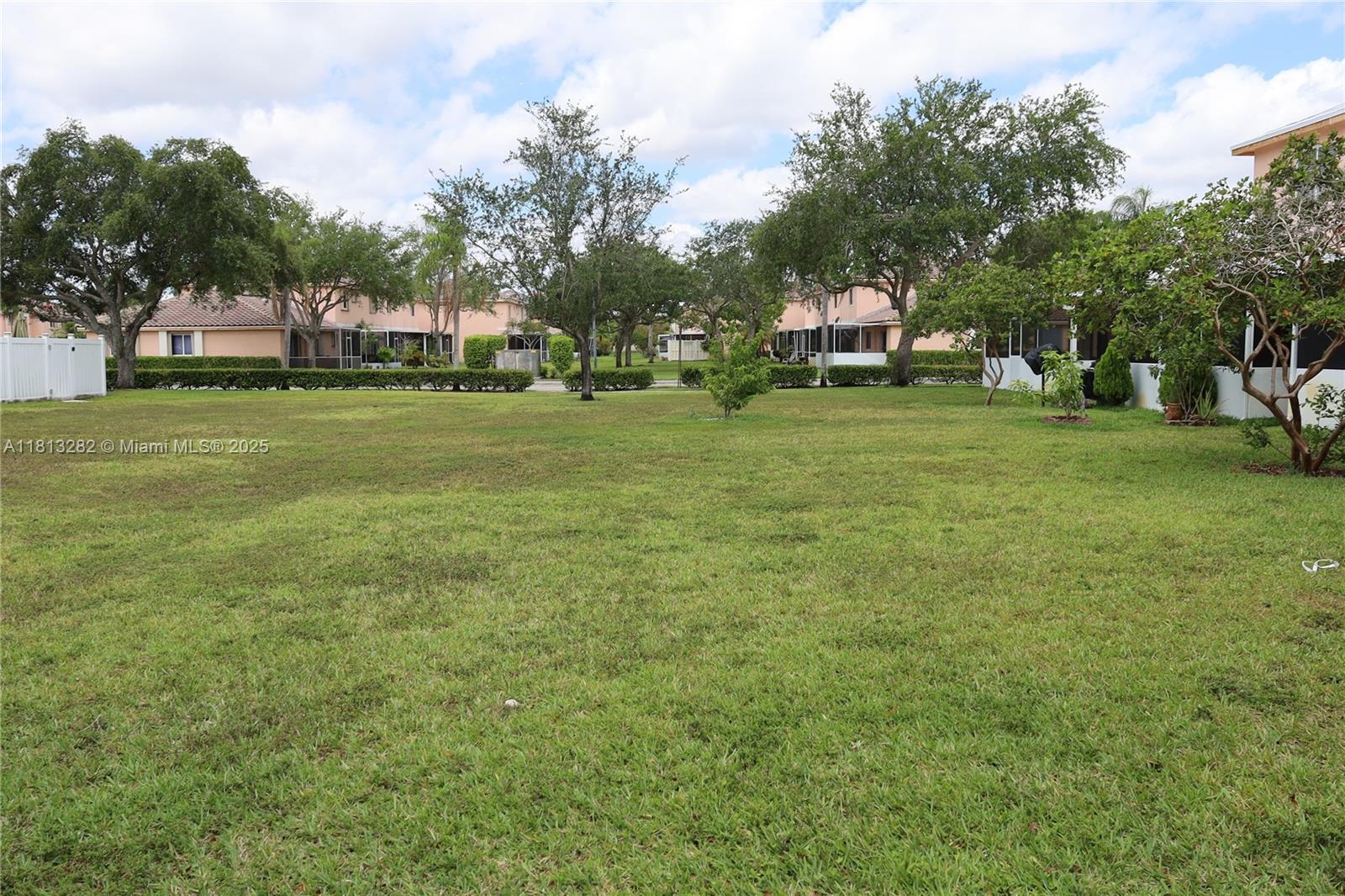 CHAPEL TRAIL II - Residential