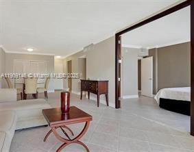 ISLAND PLACE AT NORTH BAY - Residential Lease