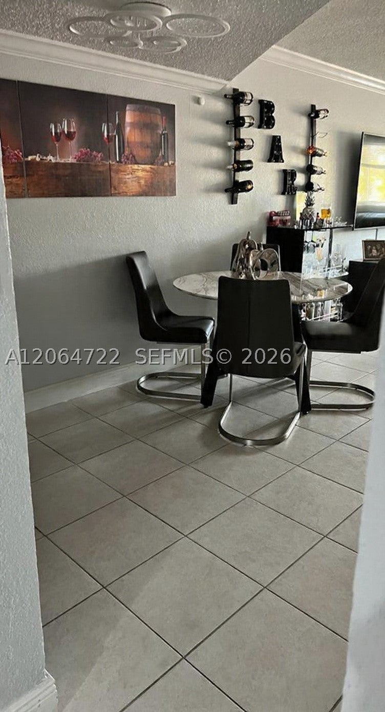 180 Royal Palm Rd 209