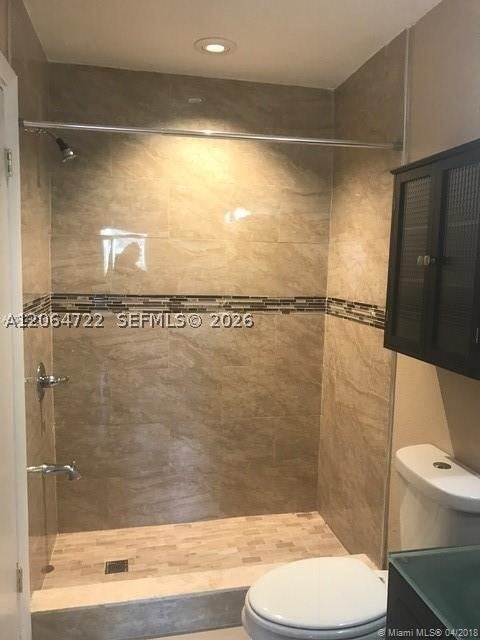 180 Royal Palm Rd 209
