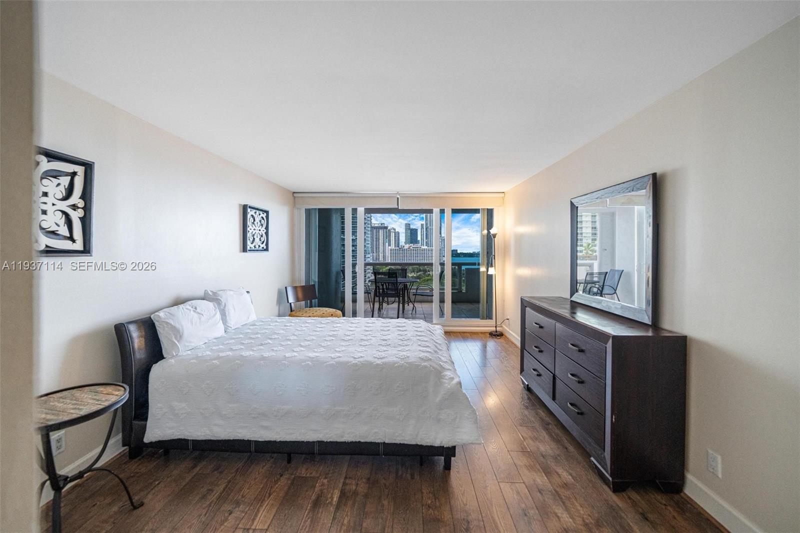 VENETIA CONDO - Residential