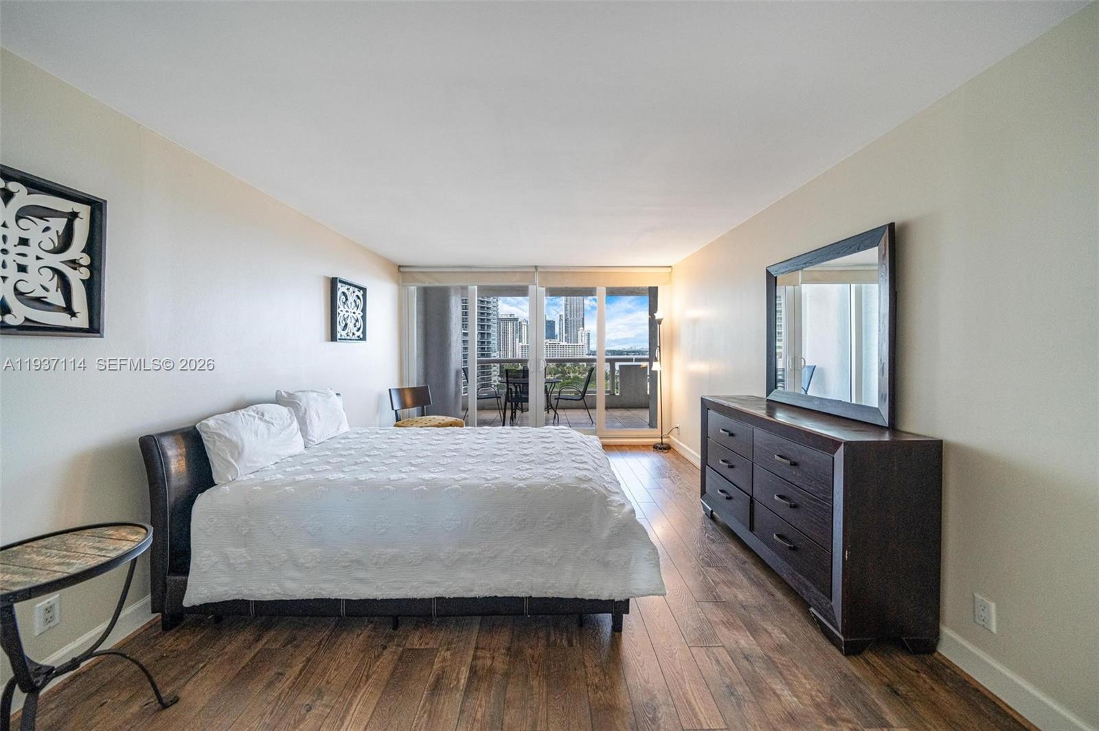 VENETIA CONDO - Residential