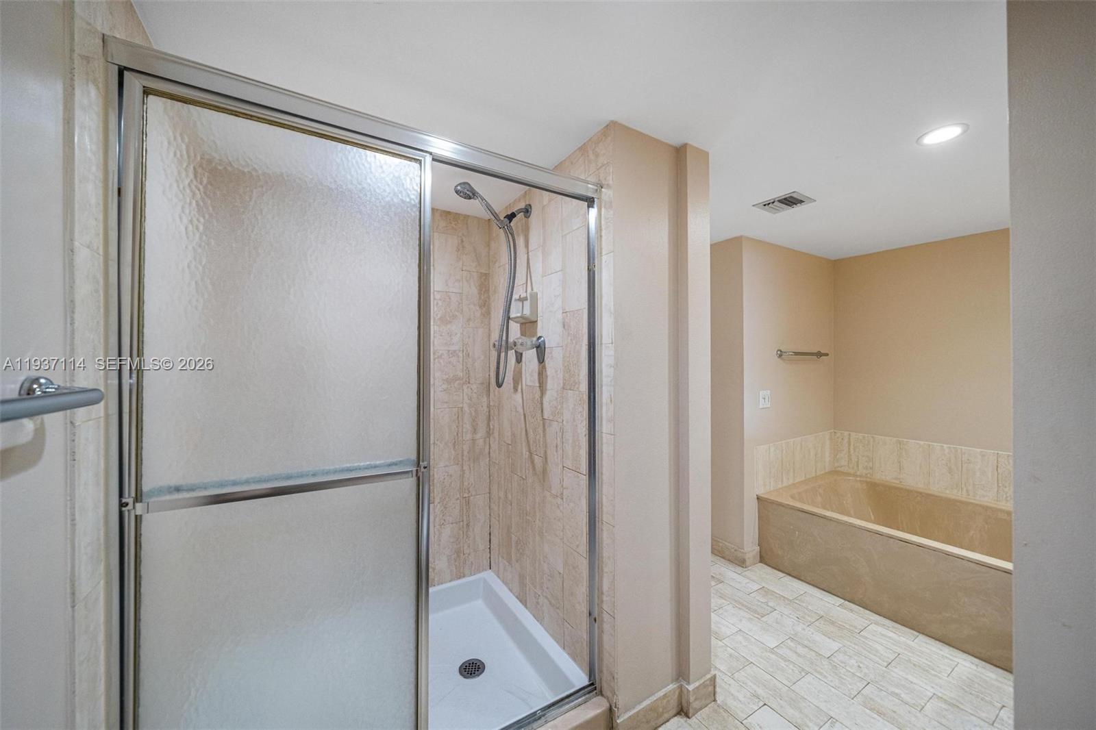 VENETIA CONDO - Residential