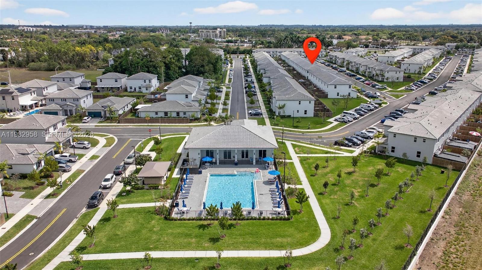 STEIN ASSEMBLAGE - Residential