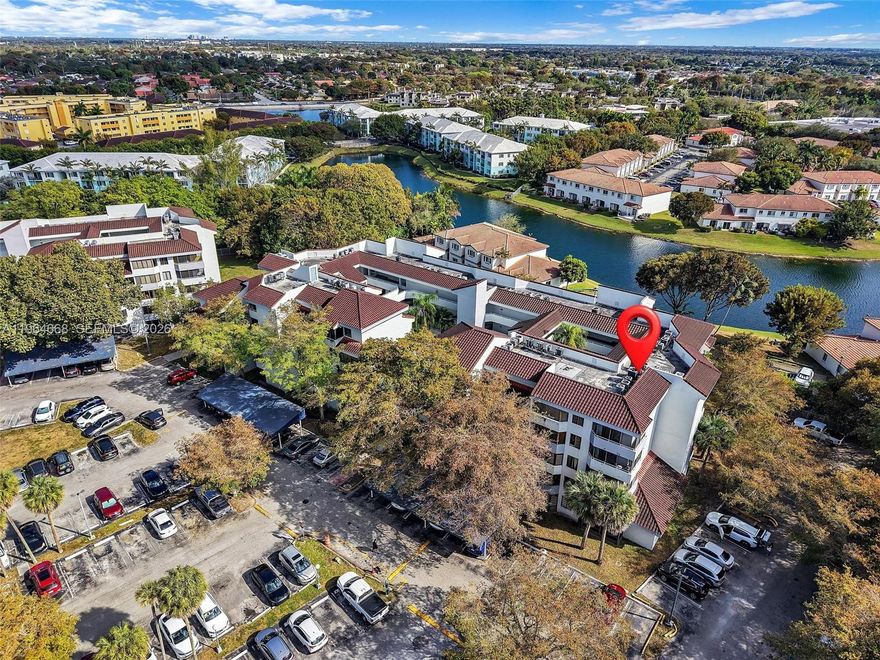 Bright and well-maintained condo offering comfort and convenience in a highly desirable location. This spacious unit features an open-concept living and dining area filled with natural light, a functional kitchen with ample cabinet space, and a generous sized bedroom. Enjoy a private balcony with lush landscaping views. The community offers well-kept grounds and easy access to major highways, shopping centers, restaurants, and top-rated schools. Ideal for homeowners or investors alike, this property blends practicality, location, and lifestyle in one exceptional opportunity.