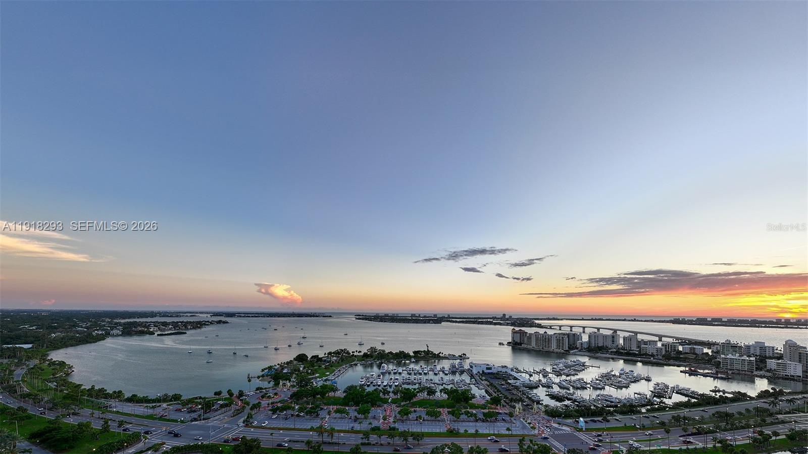 MIRA MAR - Residential