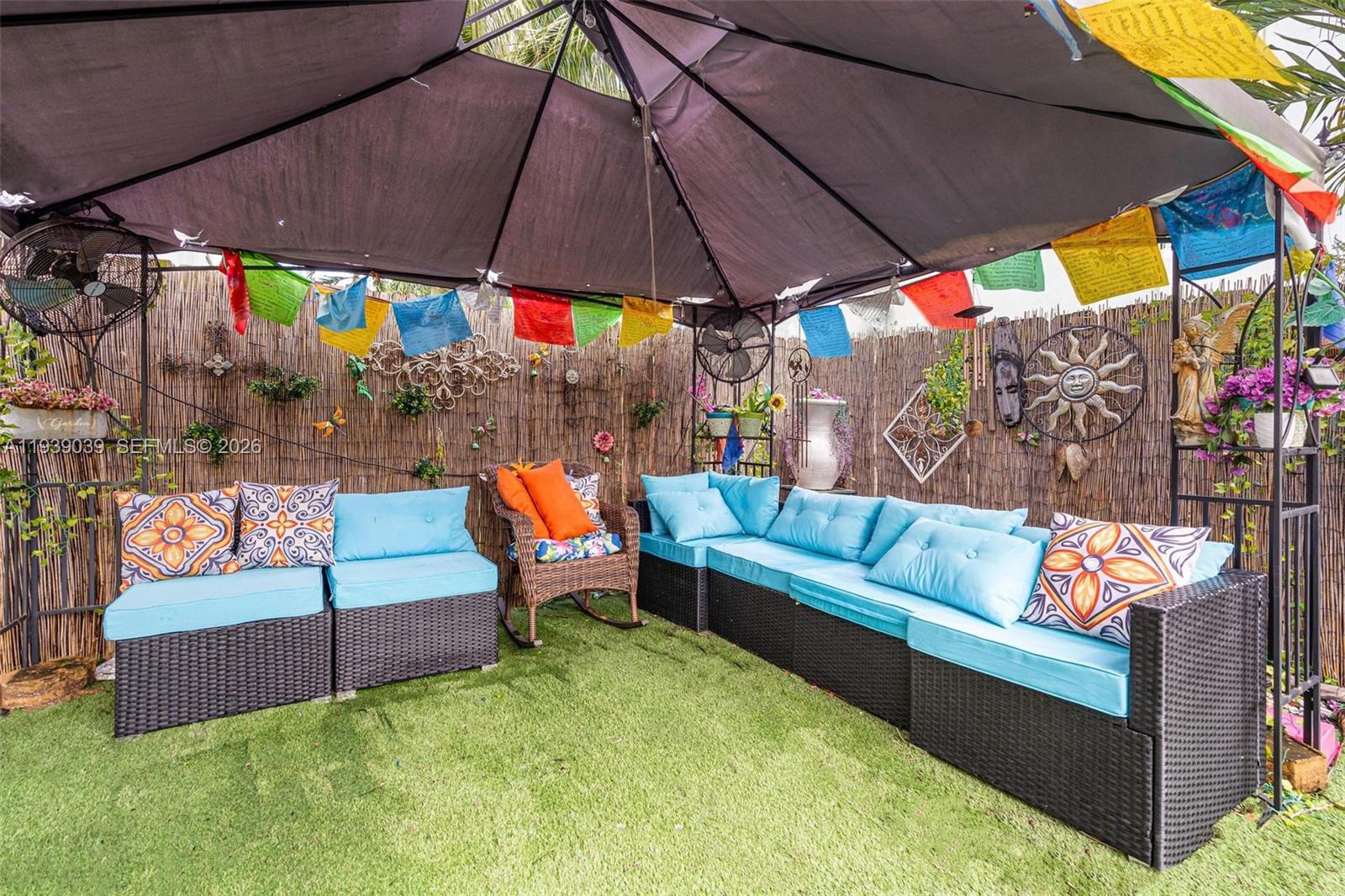 BAYWINDS OF IBIZA - Residential