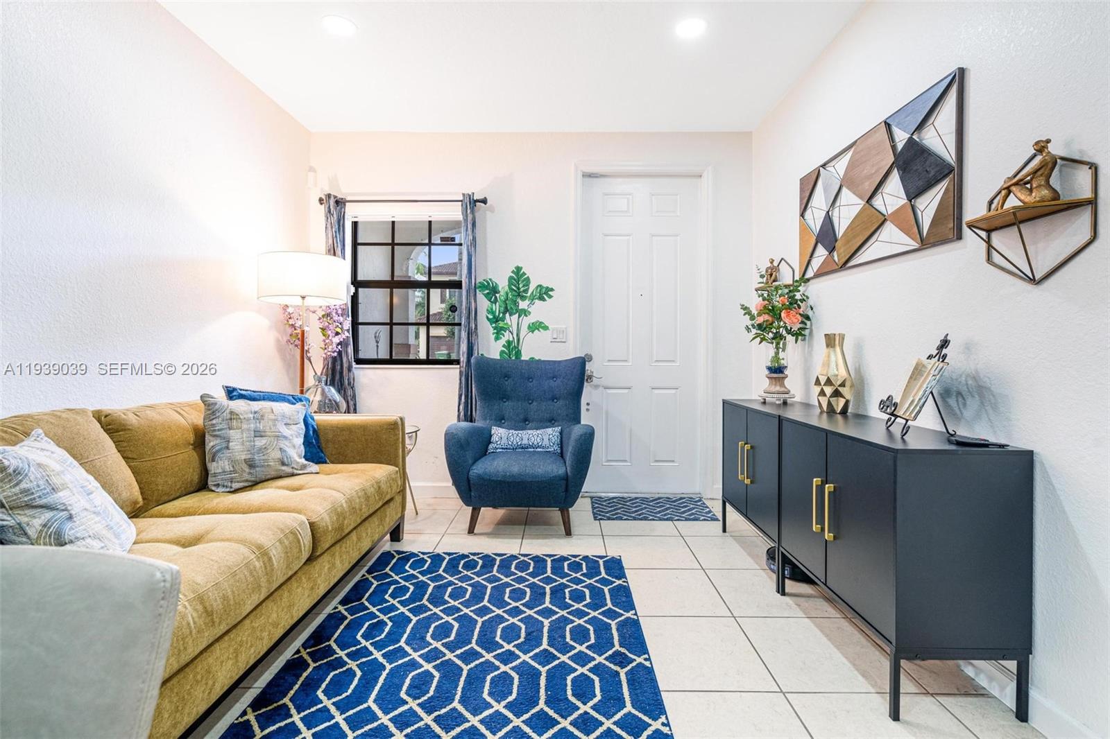 BAYWINDS OF IBIZA - Residential