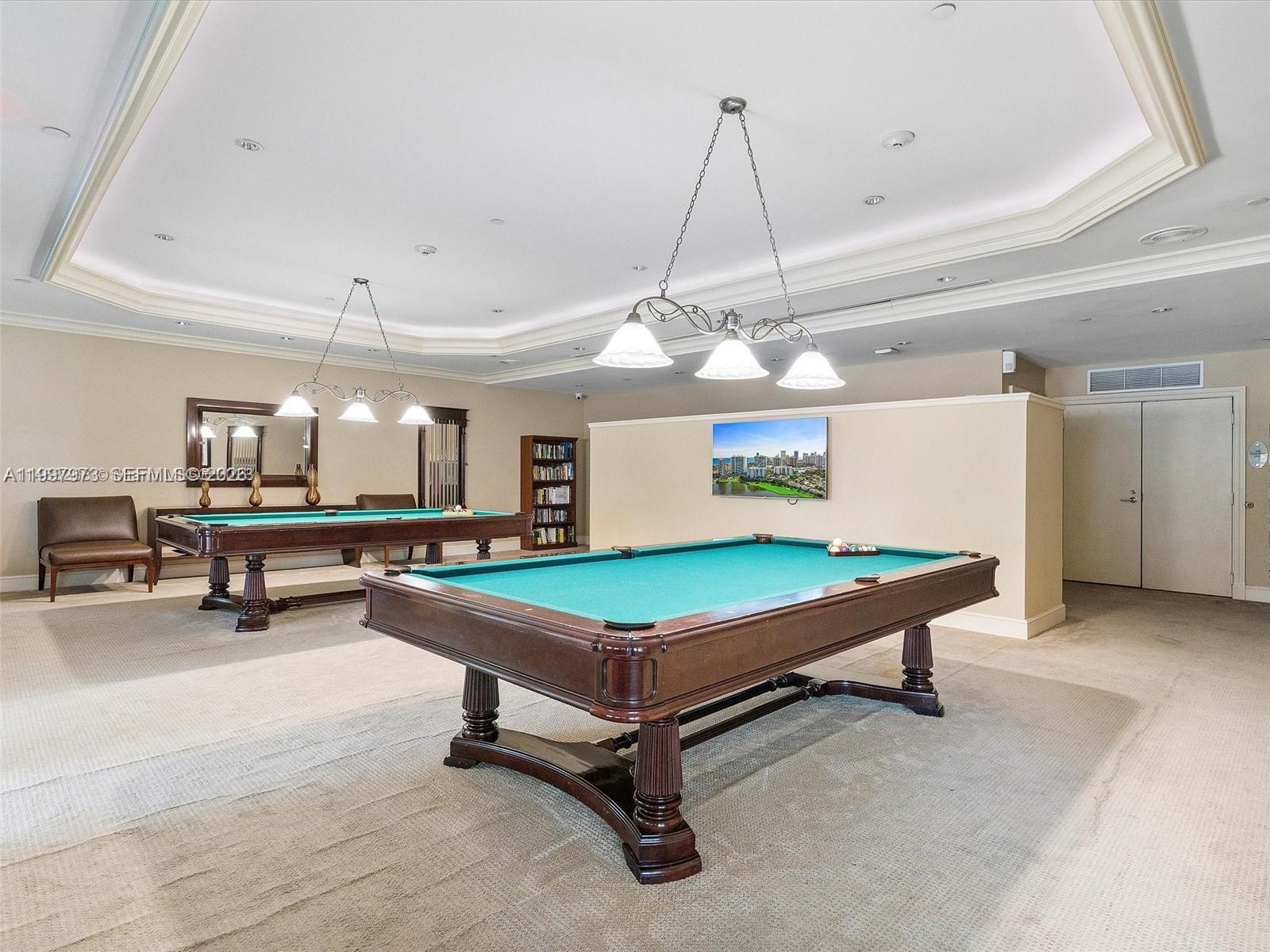 TURNBERRY VLG NO TOWER CO - Residential