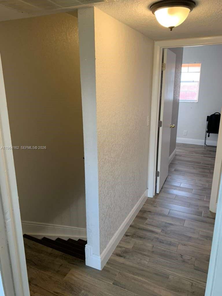 TOWN & COUNTRY CONDO PHAS - Residential Lease