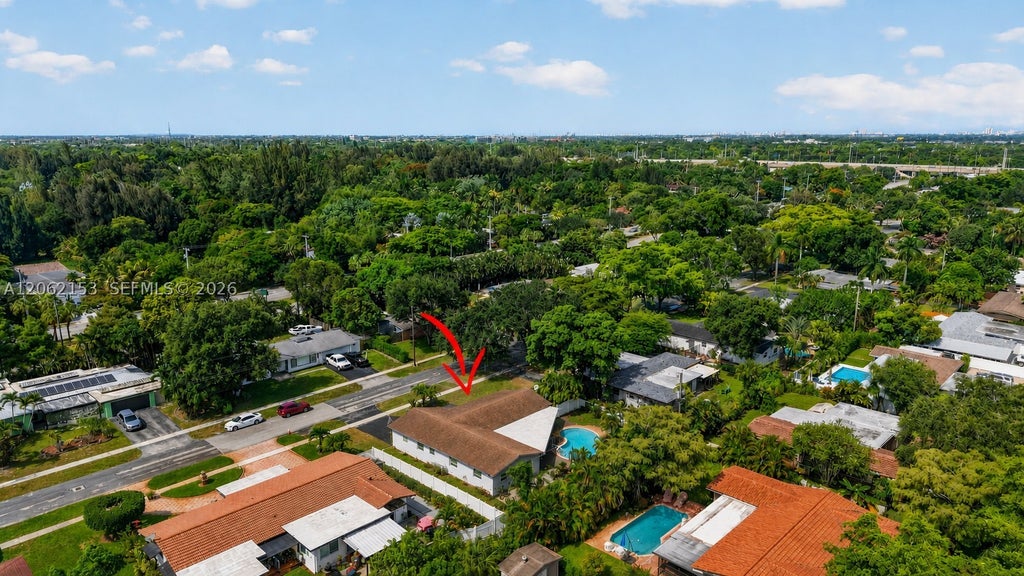 Photo of 5602 SW 1st St, Plantation, FL 33317 (MLS # A12062153)