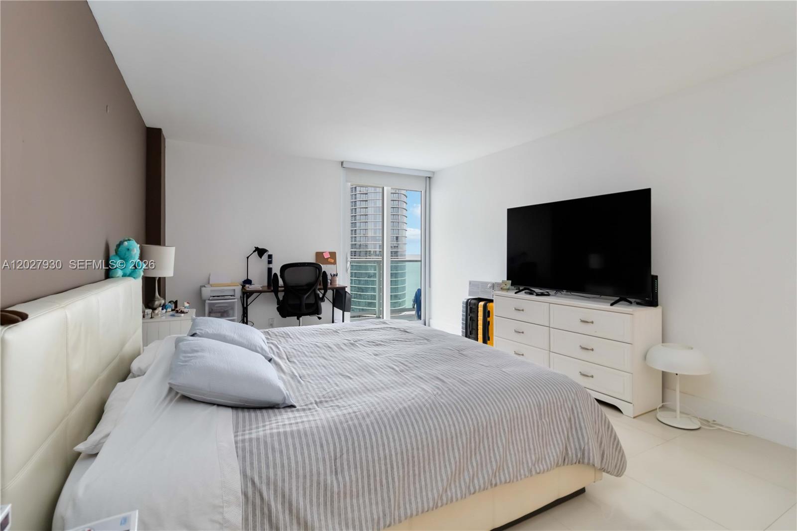 ARLEN HOUSE EAST CONDO - Residential