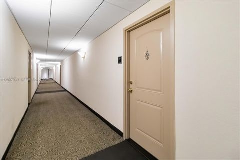 Tiny photo for 100 Bayview Dr #2014, Sunny Isles Beach, FL 33160 (MLS # A12027930)