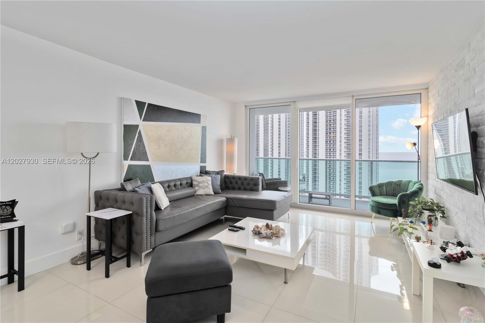 ARLEN HOUSE EAST CONDO - Residential