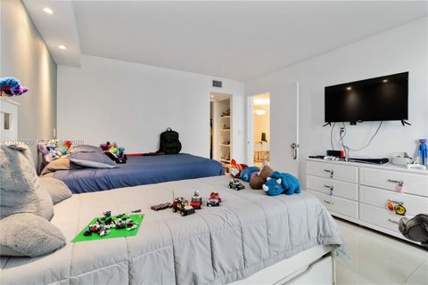 Tiny photo for 100 Bayview Dr #2014, Sunny Isles Beach, FL 33160 (MLS # A12027930)