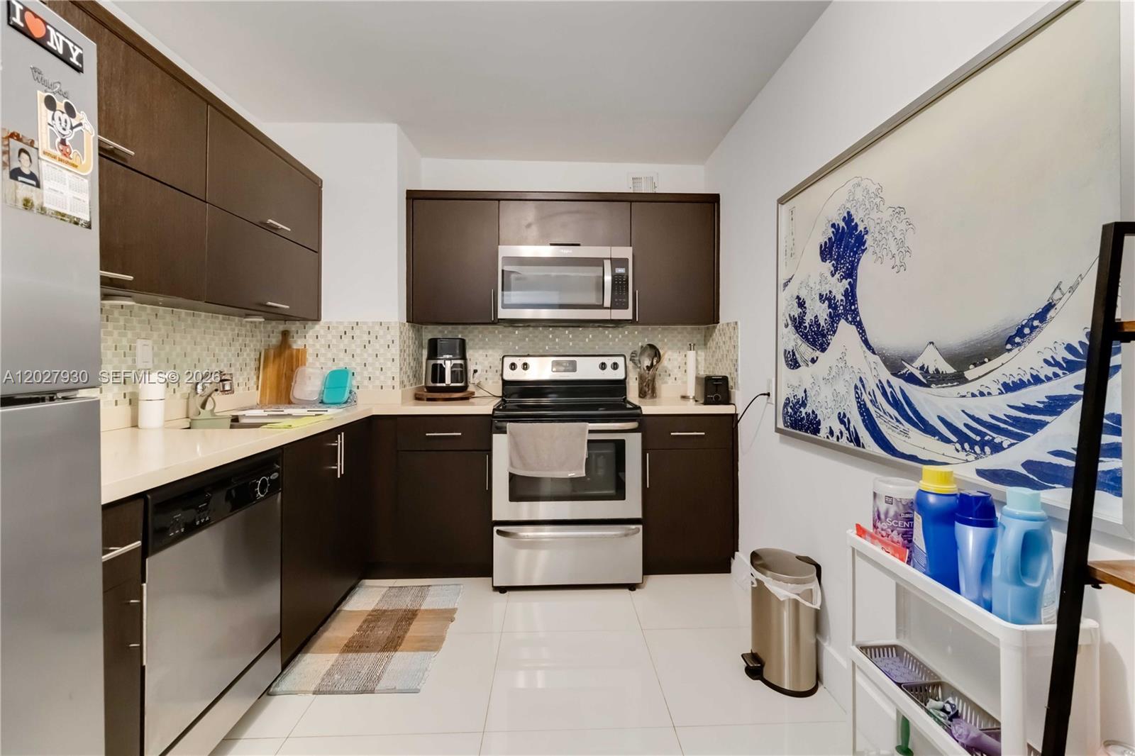 ARLEN HOUSE EAST CONDO - Residential