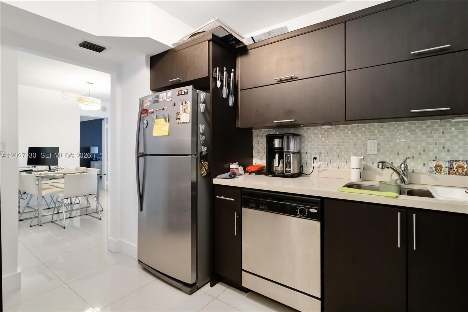 ARLEN HOUSE EAST CONDO - Residential