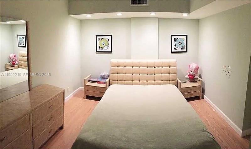 PRINCE GEORGE ARMS CONDO - Residential Lease