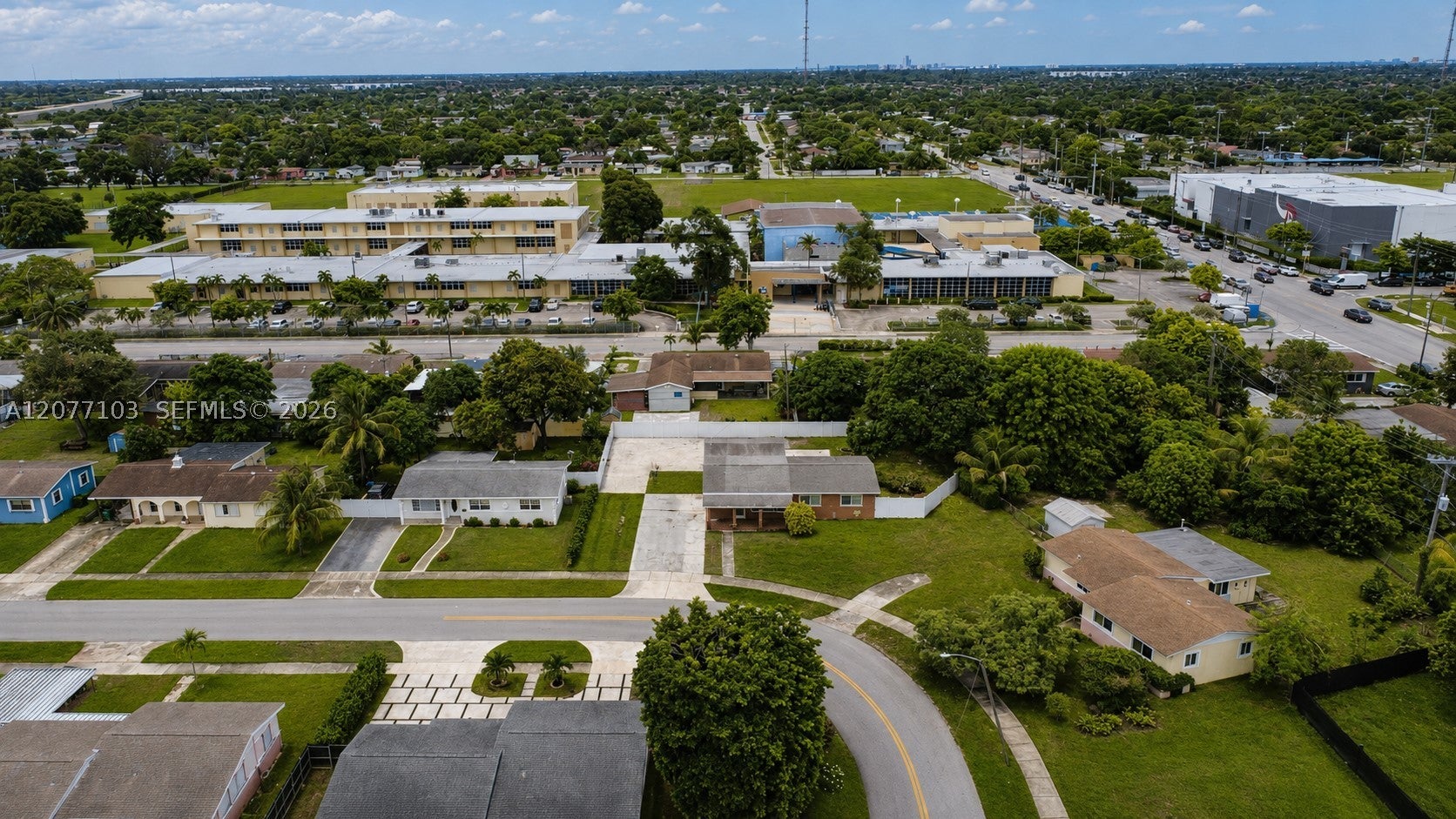 1225 NW 192nd St, Miami Gardens FL 33169