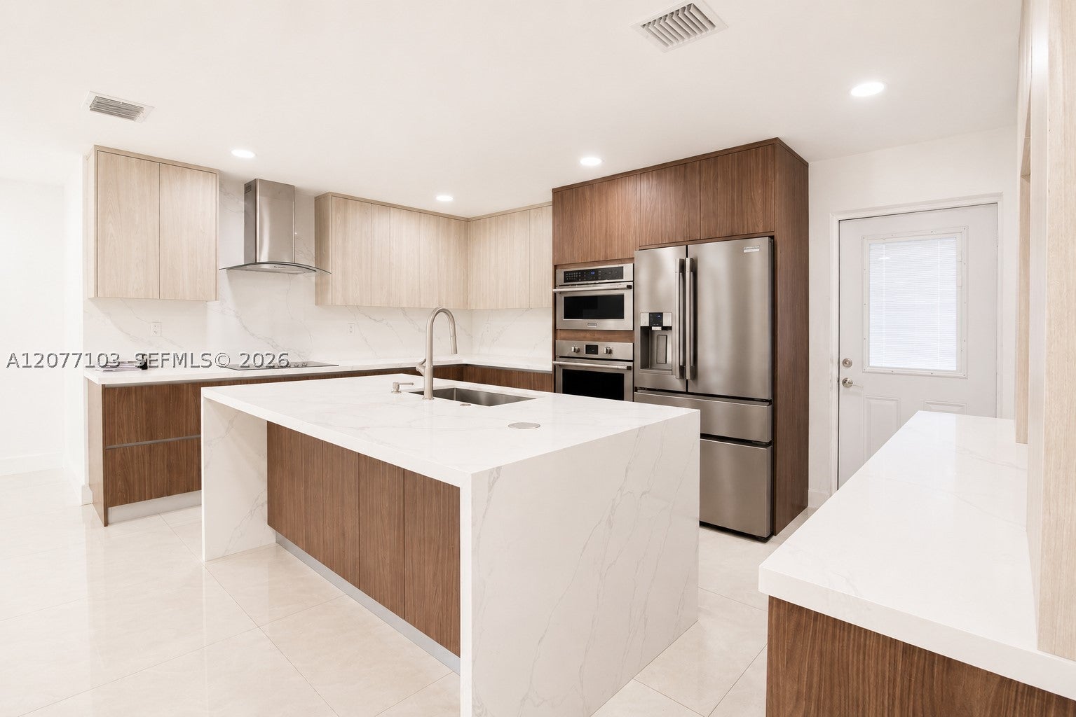 1225 NW 192nd St