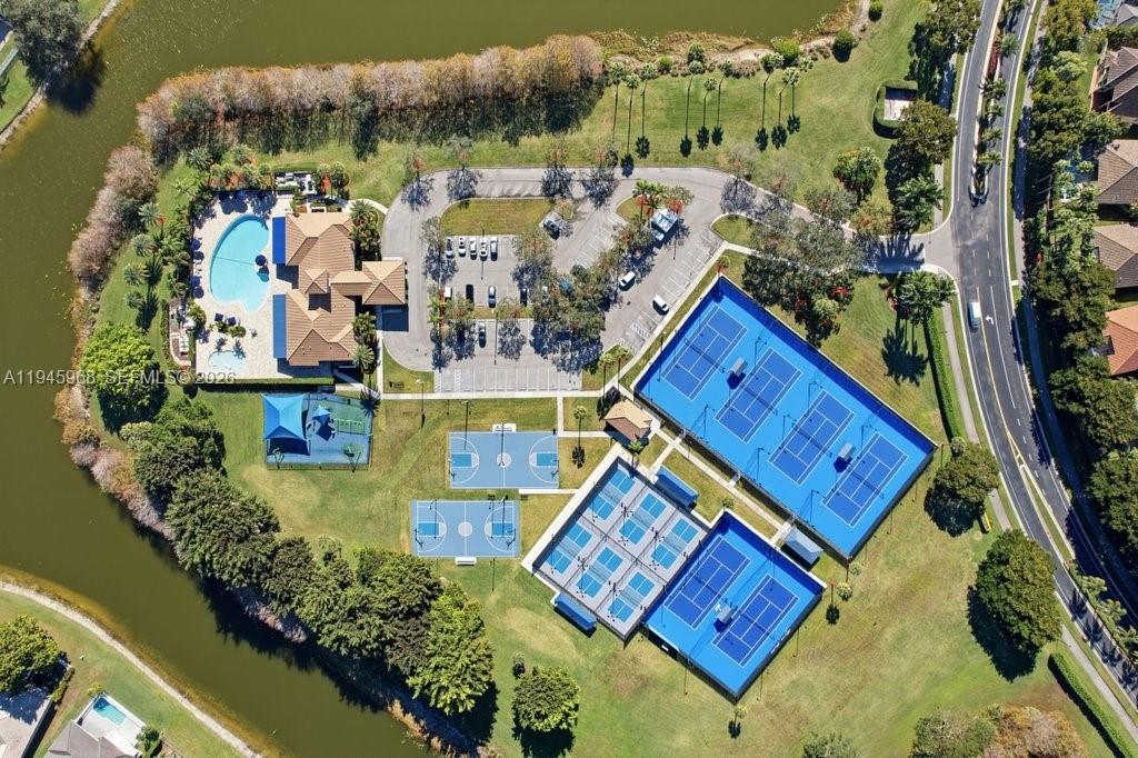 BOCA FALLS PAR K - Residential