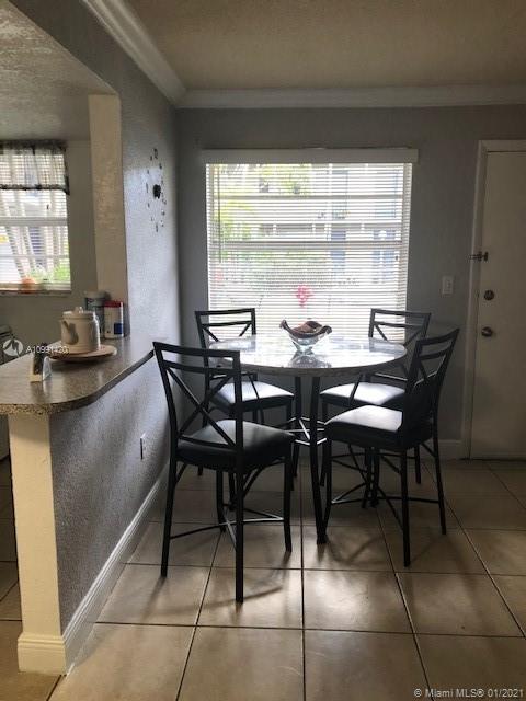 VILLAS OF WEST BIRD CONDO - Residential