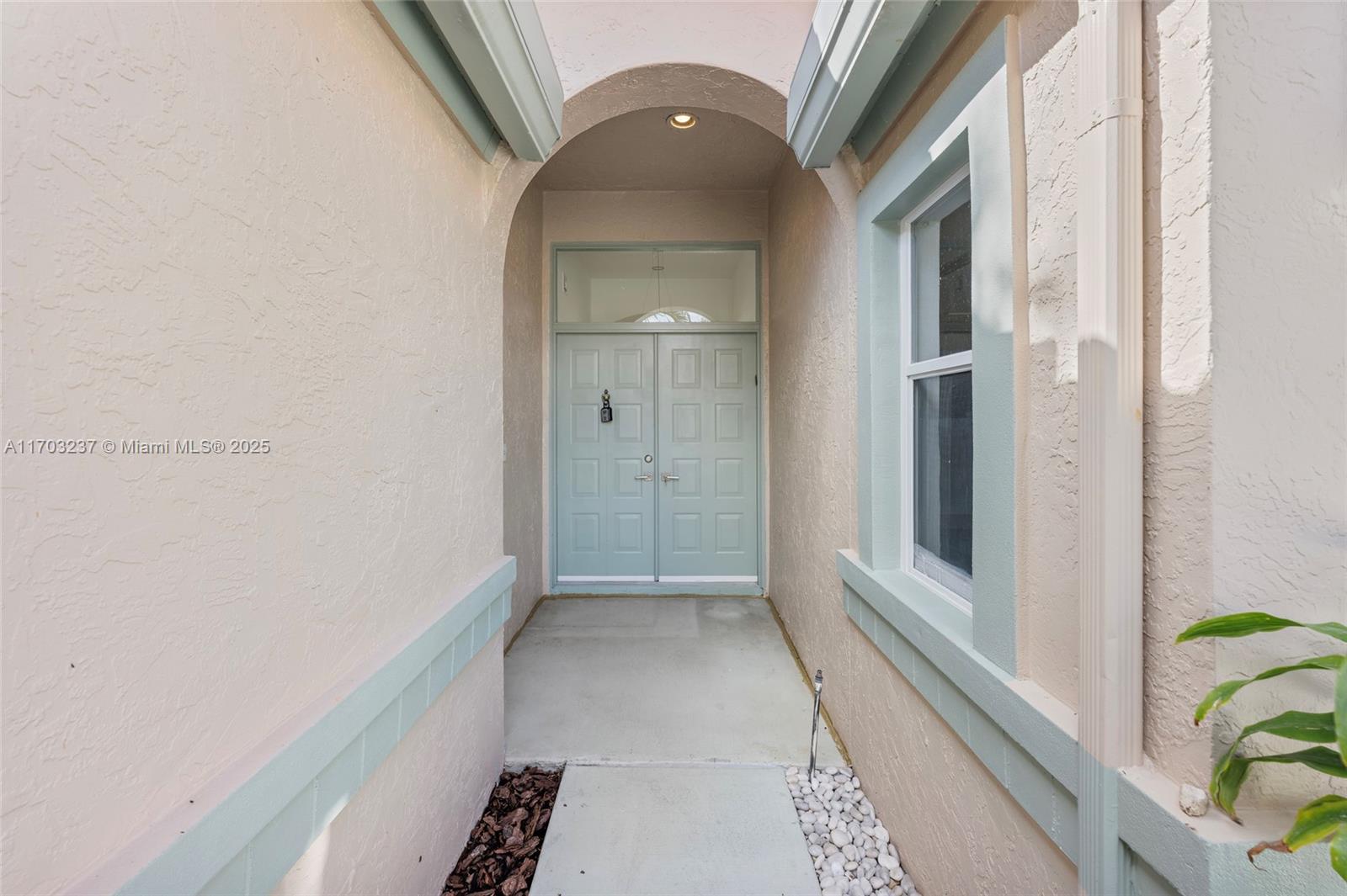 PALM ISLES - Residential