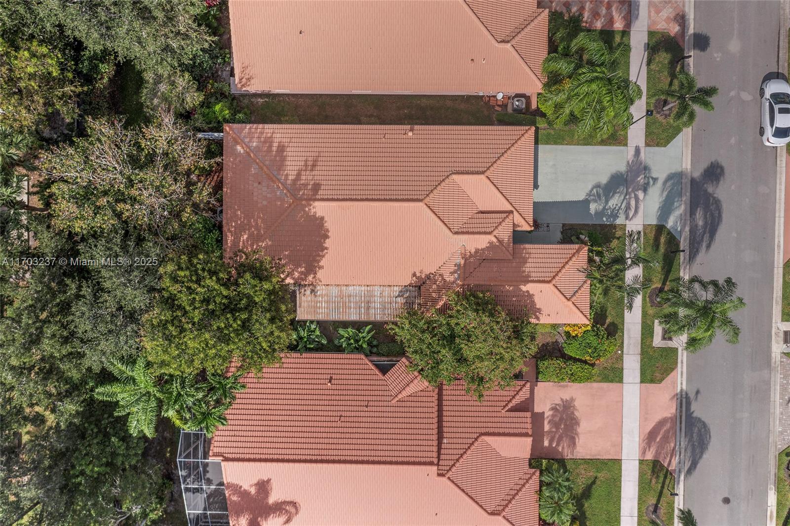 PALM ISLES - Residential