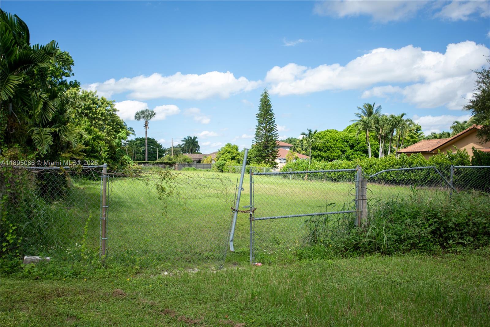 J G HEADS FARMS SUB - Land