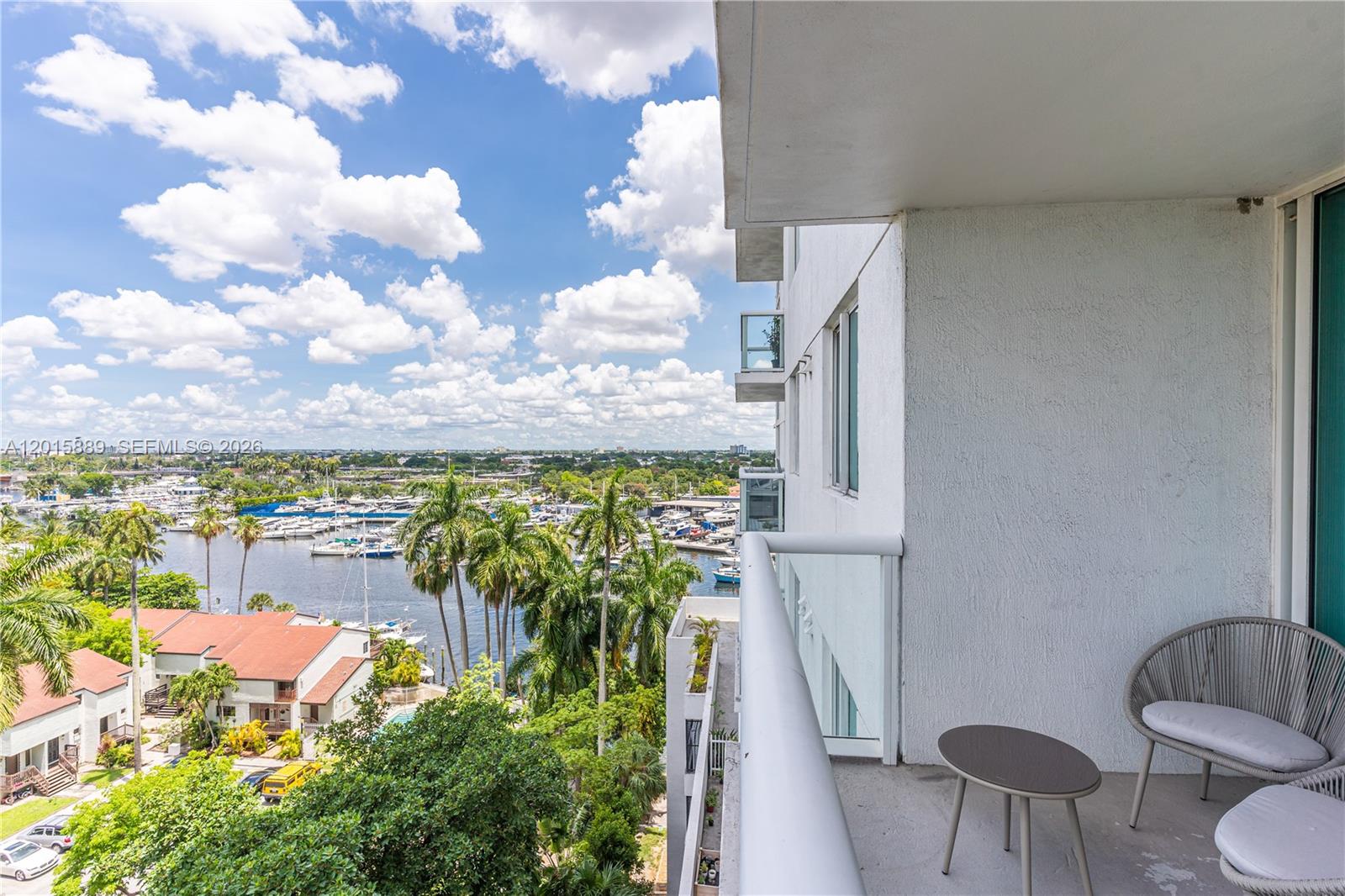 TERRAZAS RIVERPARK VILLAG - Residential