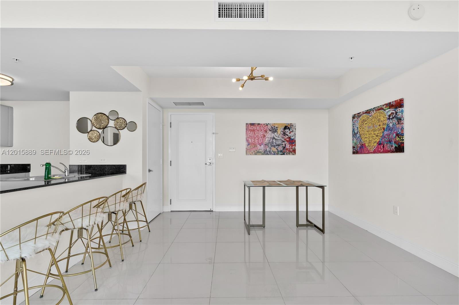 TERRAZAS RIVERPARK VILLAG - Residential