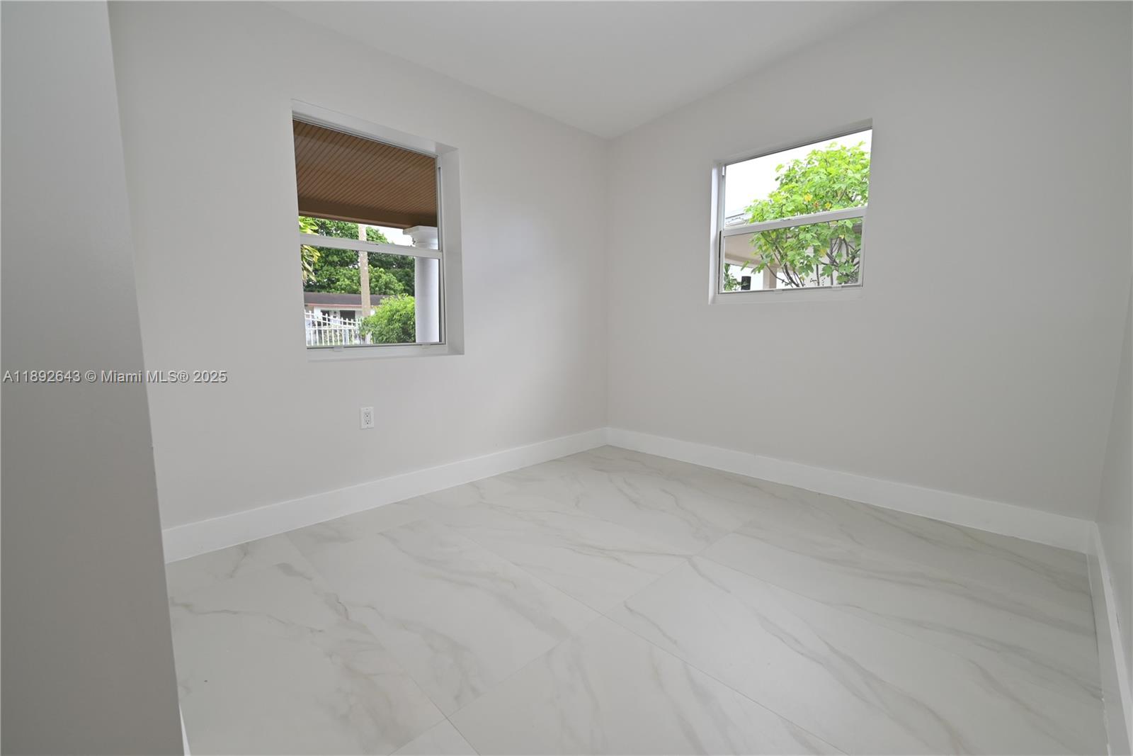 THE TROPICS AMD PL - Residential