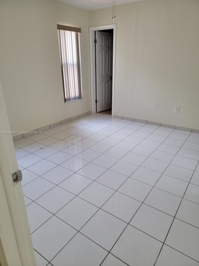 ARBORGATE KENDALL LK E CO - Residential