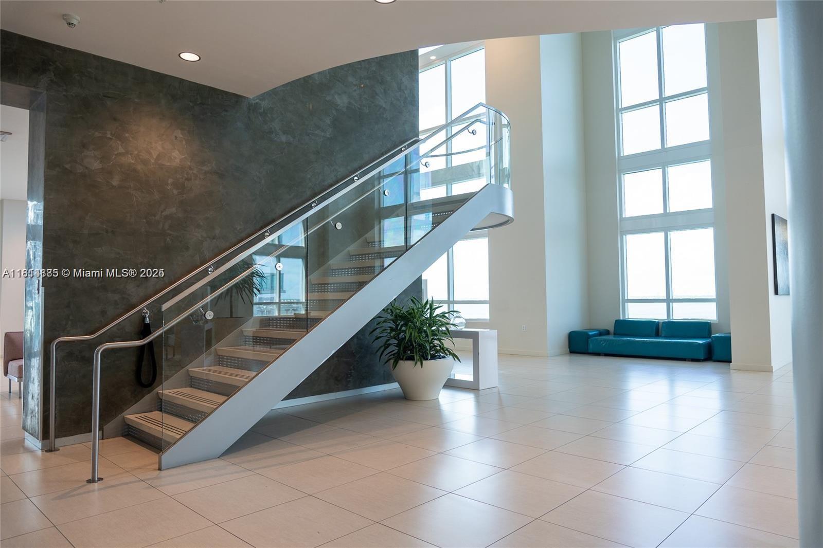 QUANTUM ON THE BAY CONDO - Residential