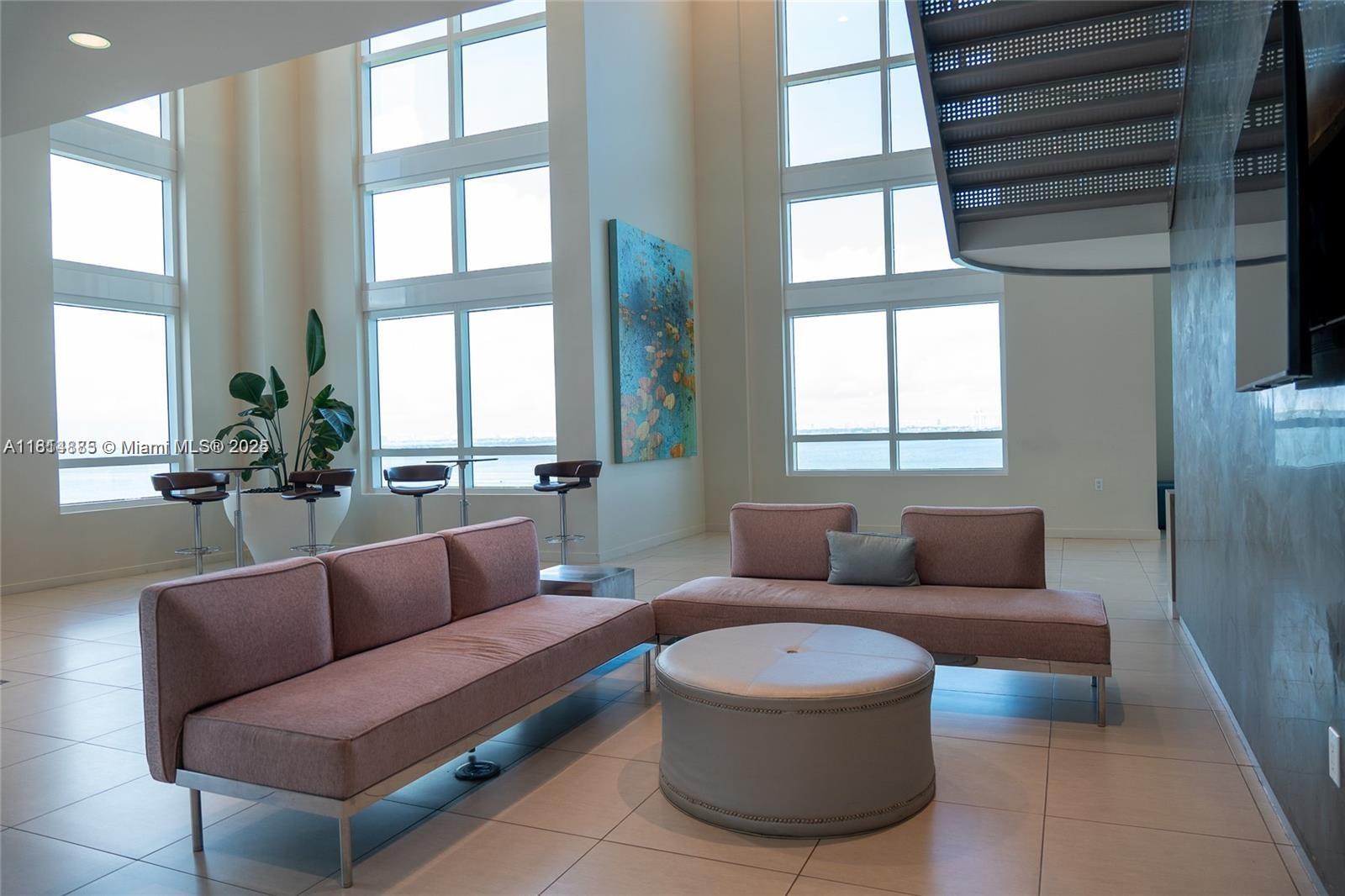 QUANTUM ON THE BAY CONDO - Residential