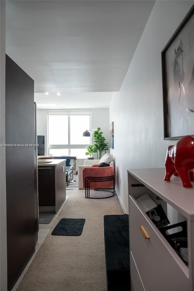 QUANTUM ON THE BAY CONDO - Residential