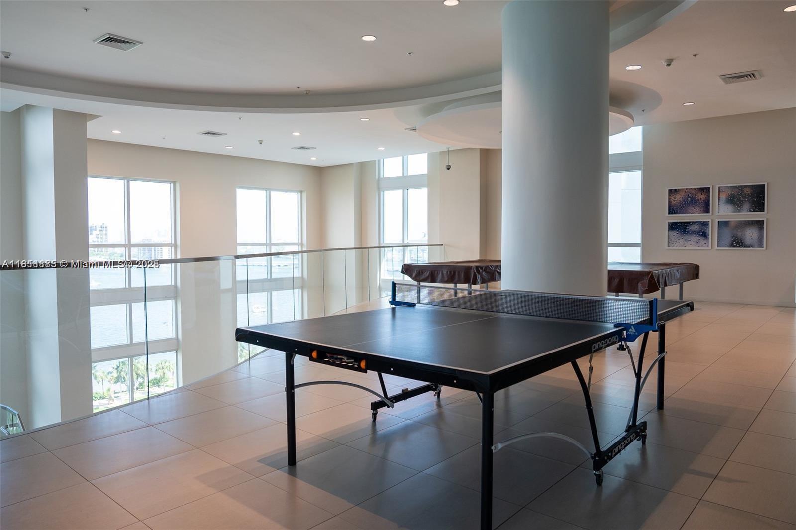 QUANTUM ON THE BAY CONDO - Residential