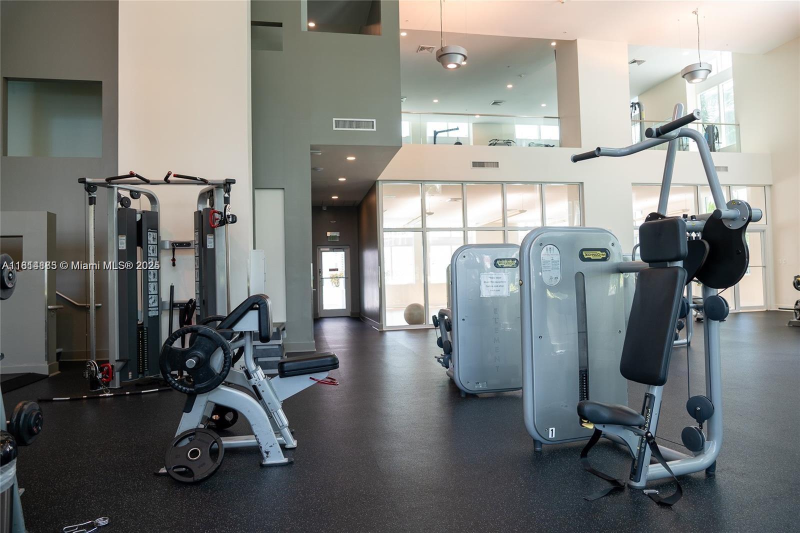 QUANTUM ON THE BAY CONDO - Residential