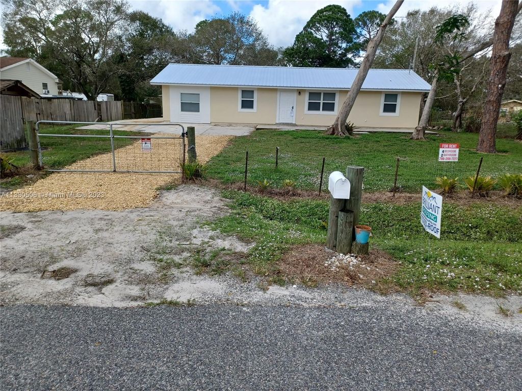 Photo of 371 Gokchoff Rd #1, Fort Pierce, FL 34945 (MLS # A11330506)