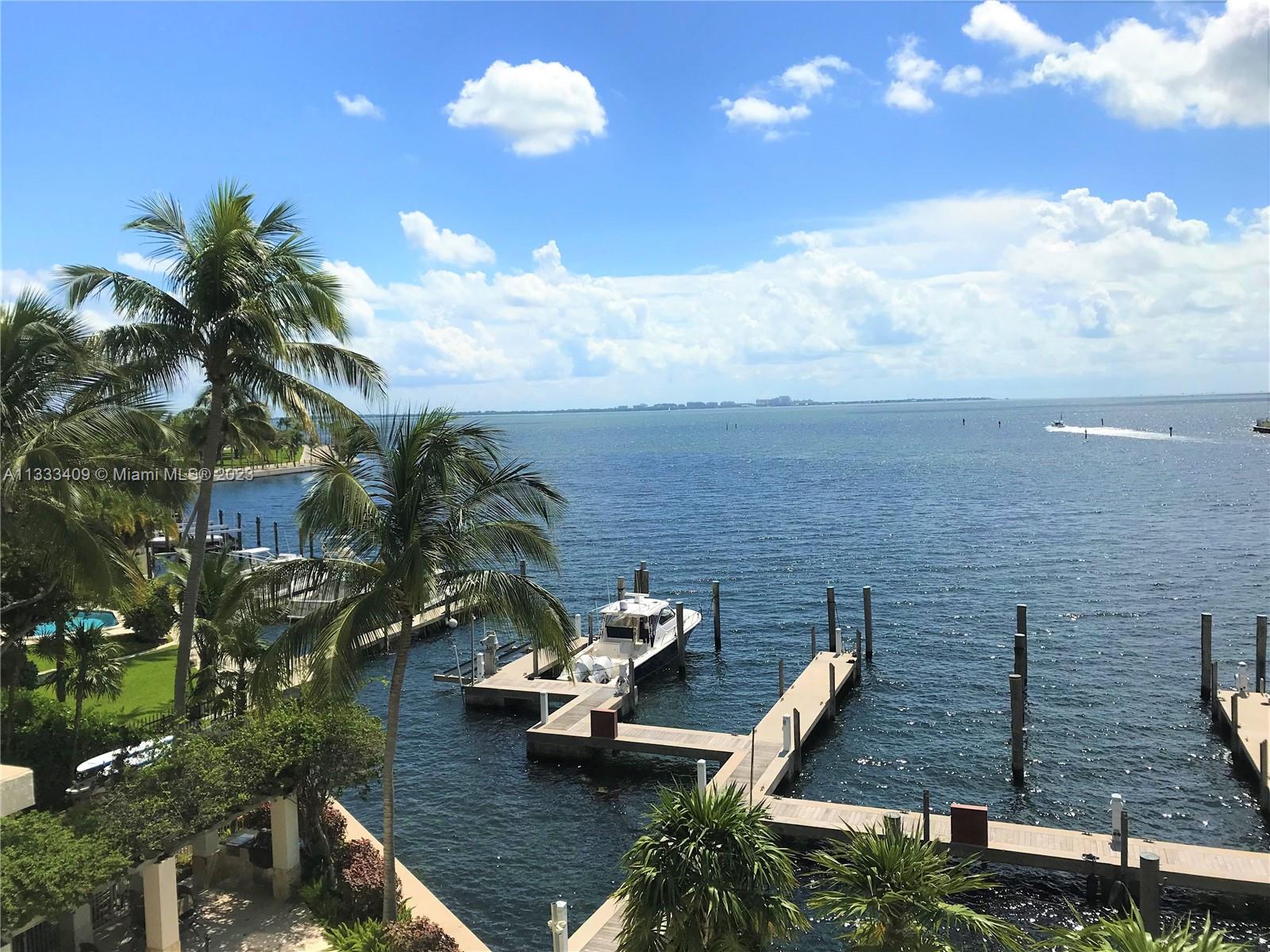 BEACON HARBOUR CONDO - Residential