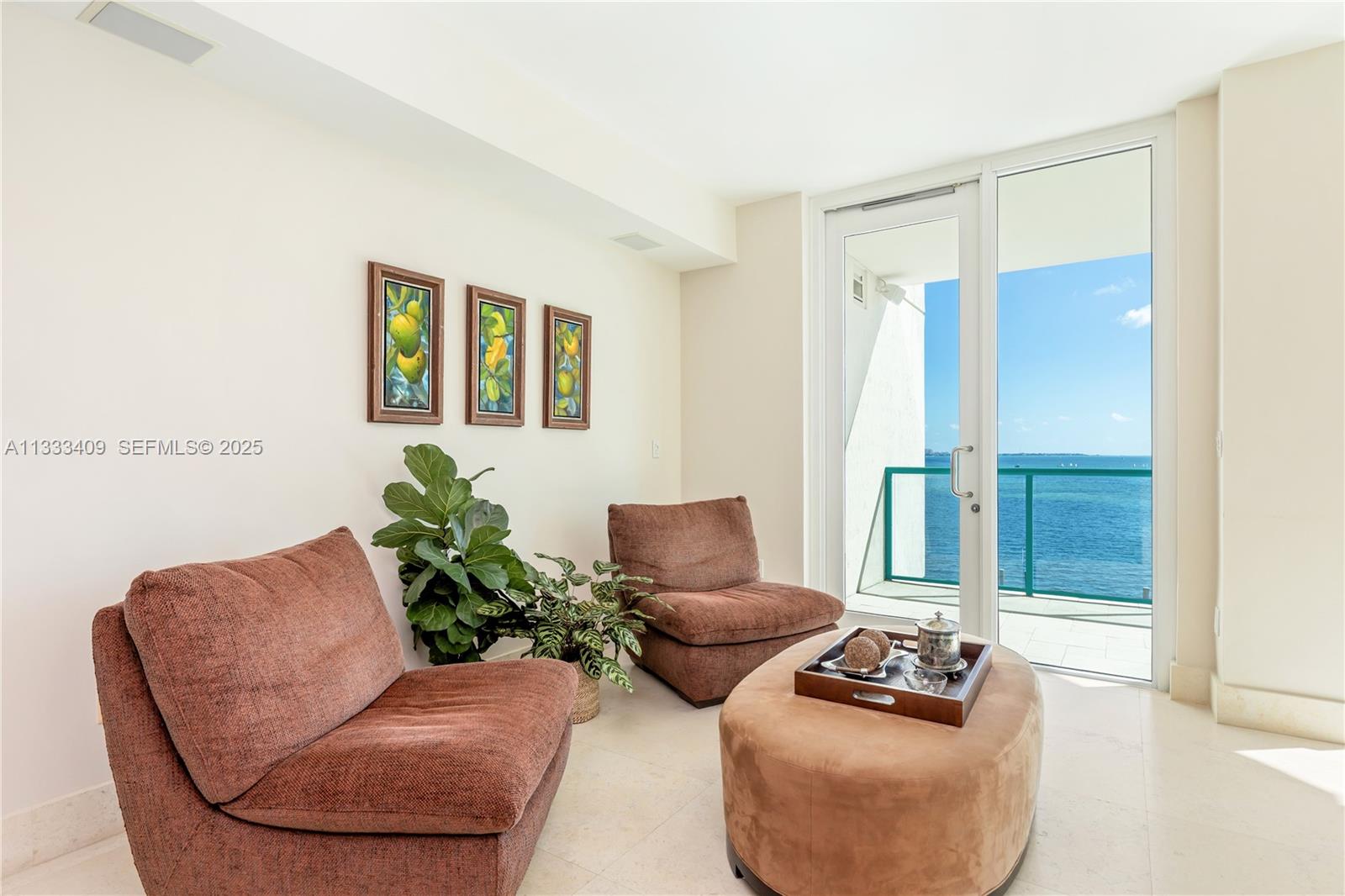 BEACON HARBOUR CONDO - Residential