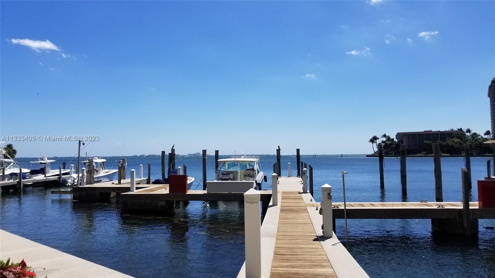 BEACON HARBOUR CONDO - Residential