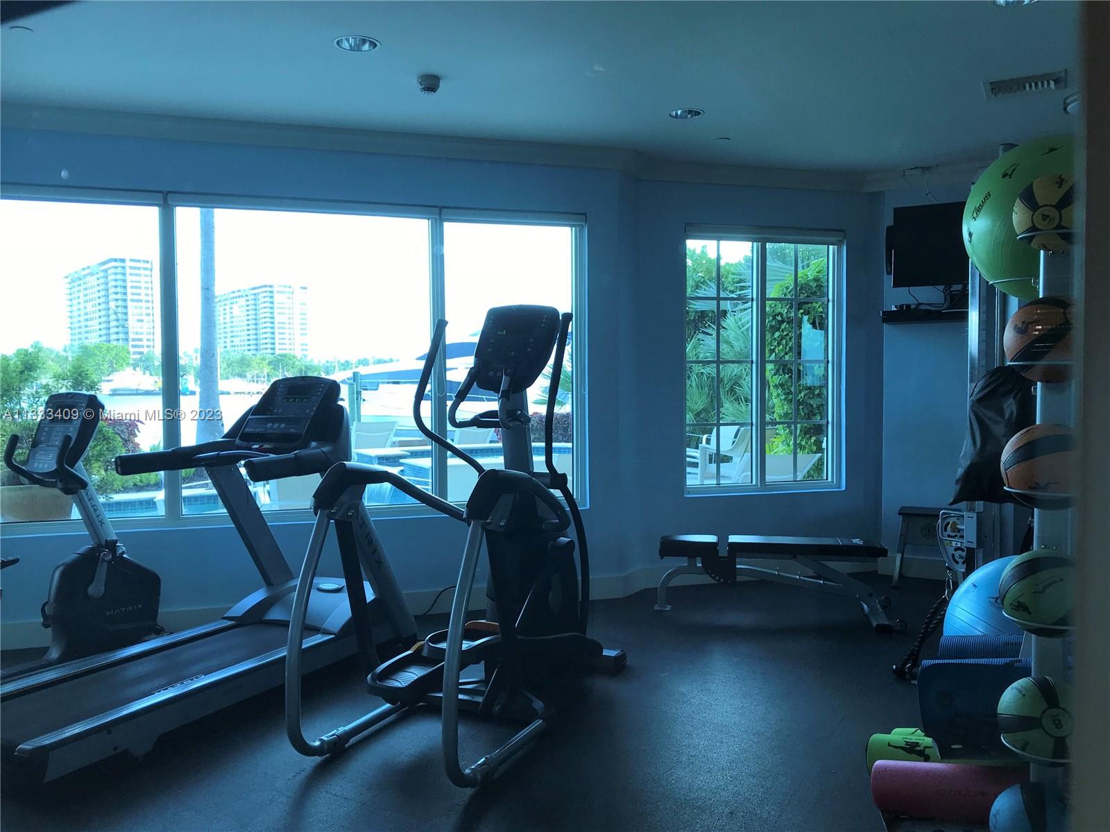 BEACON HARBOUR CONDO - Residential