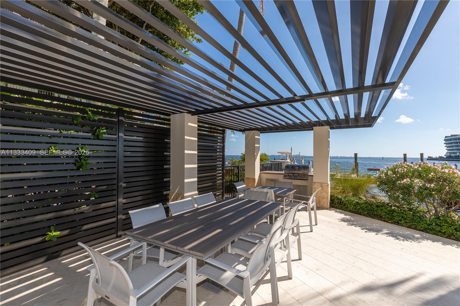 BEACON HARBOUR CONDO - Residential