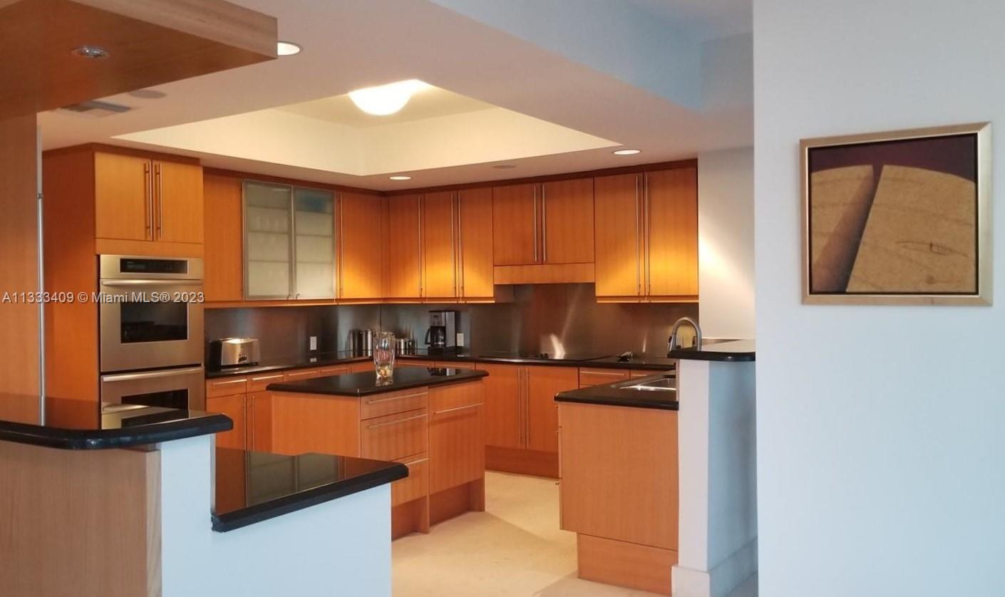 BEACON HARBOUR CONDO - Residential