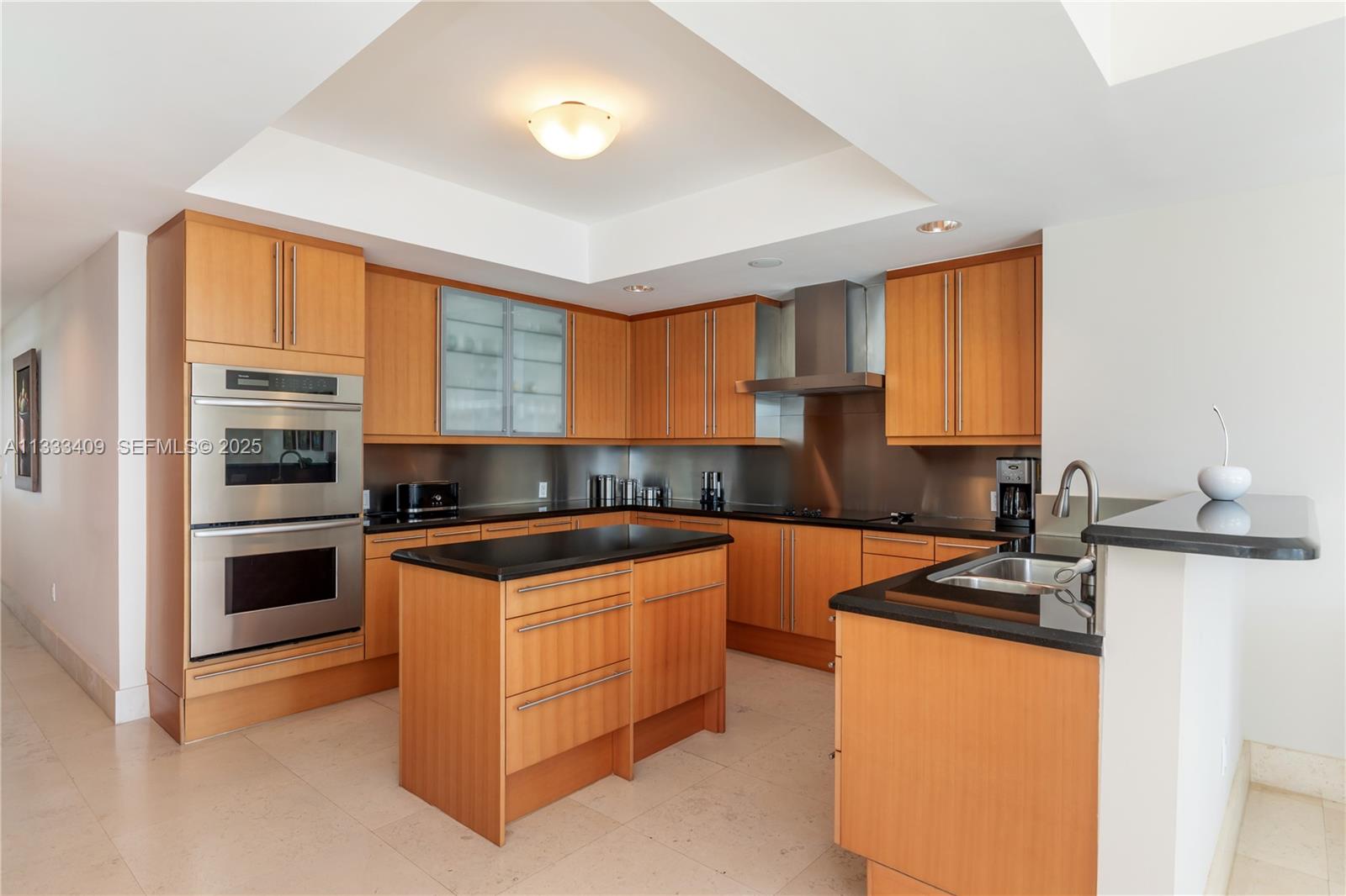 BEACON HARBOUR CONDO - Residential