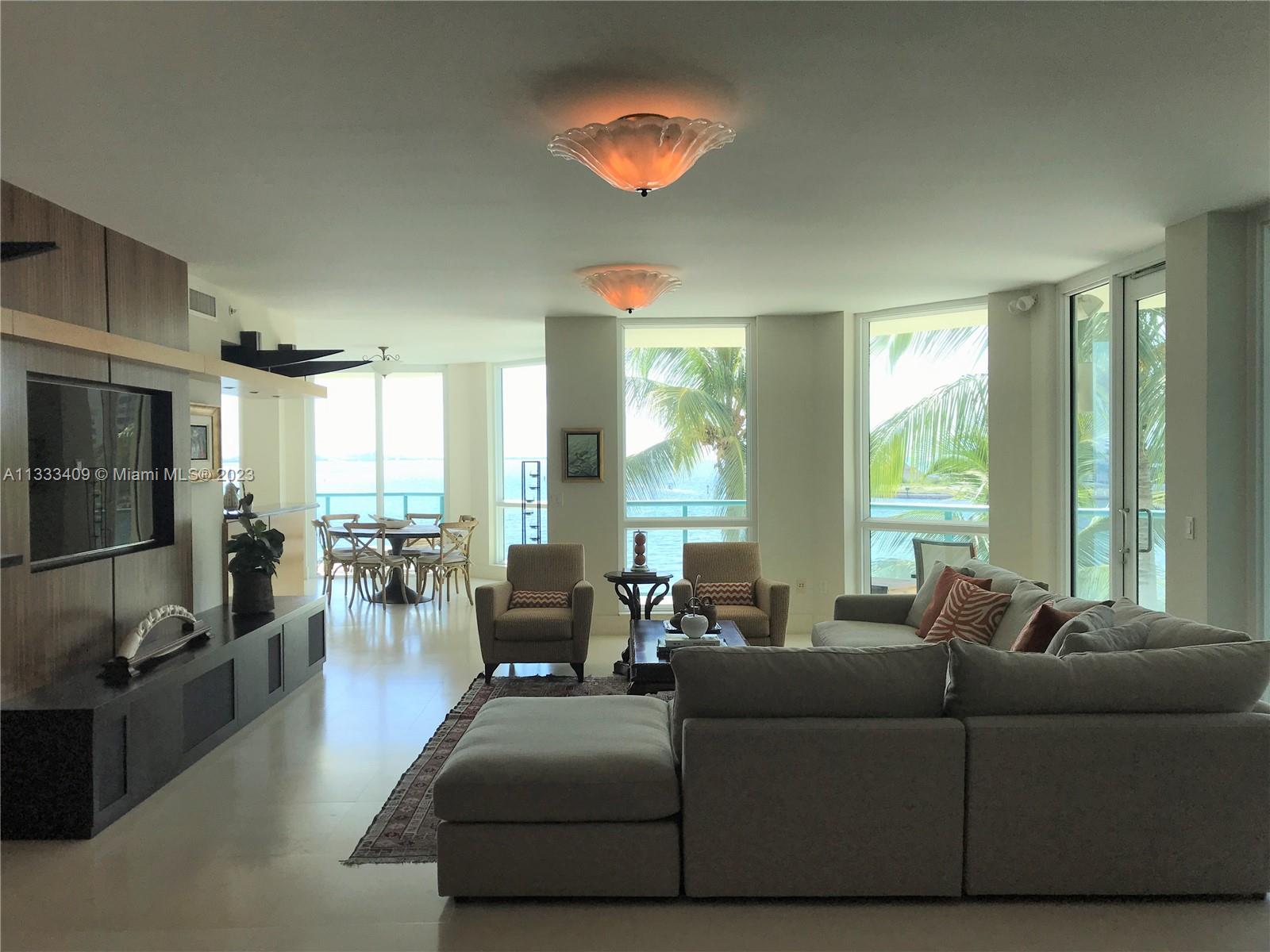 BEACON HARBOUR CONDO - Residential
