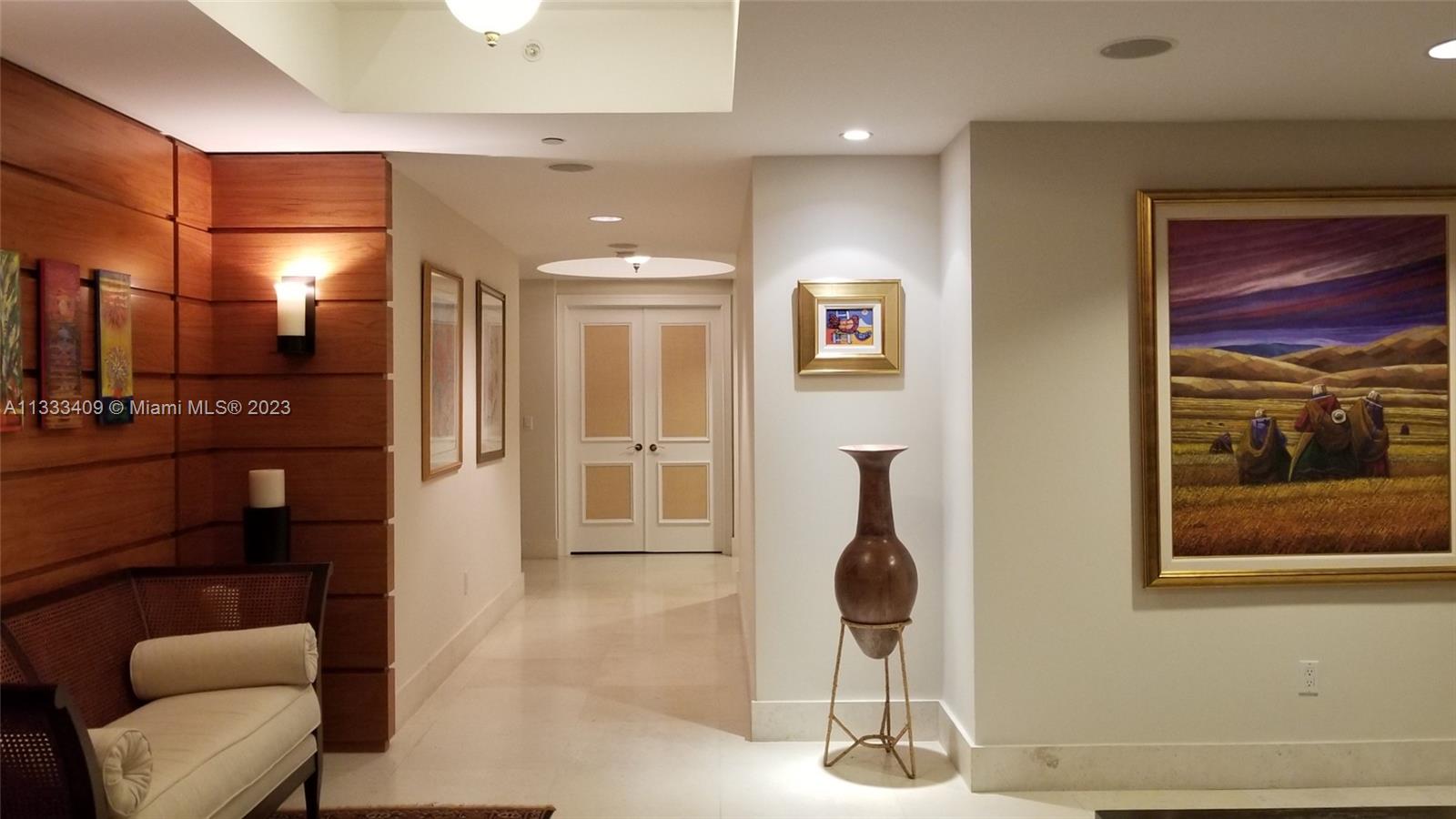 BEACON HARBOUR CONDO - Residential